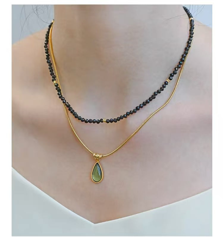 ✨Golden Water Drop Necklace – Elegant Gift!