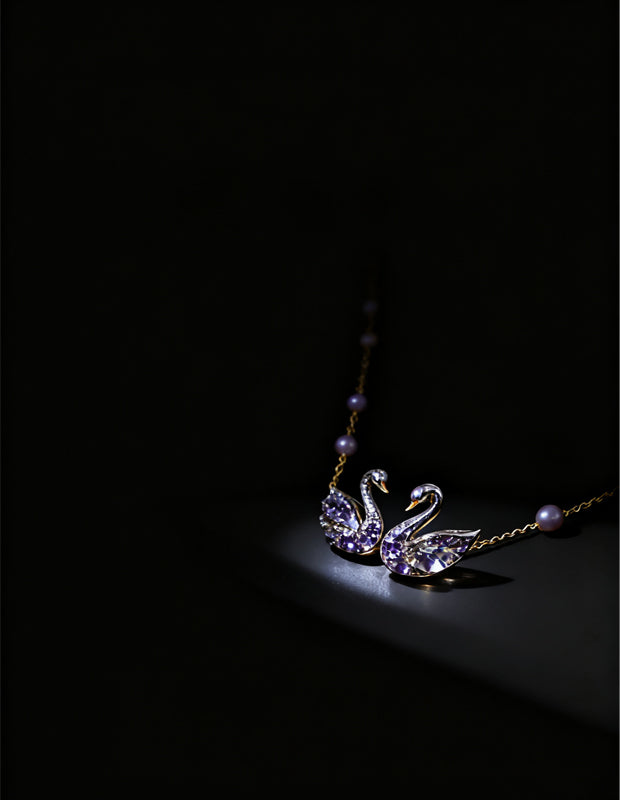 💜 Luxury Purple Swan Necklace ✨ Elegant Pendant for a Chic Look