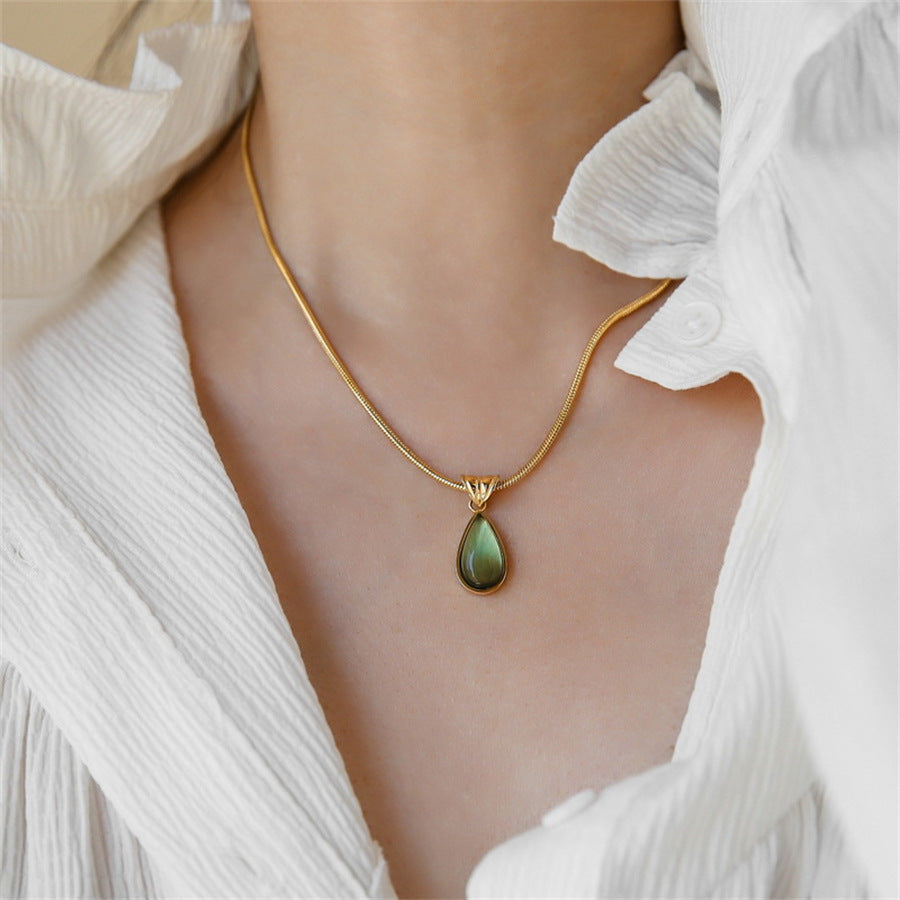✨Golden Water Drop Necklace – Elegant Gift!