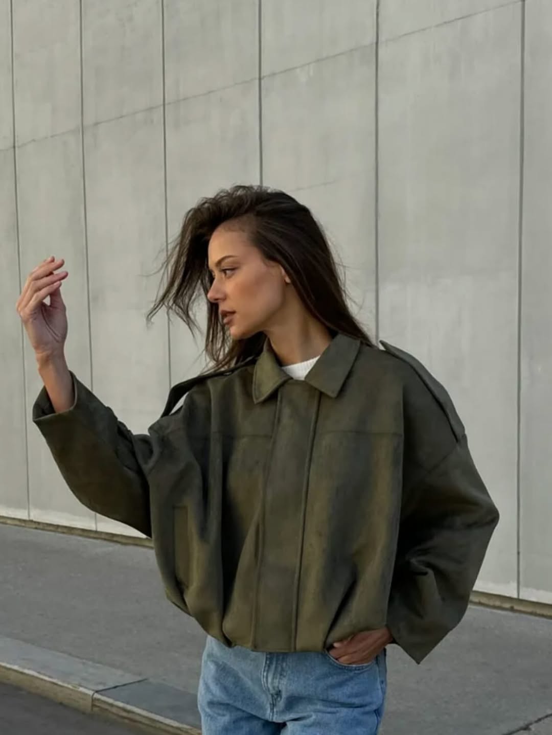 🔥50%OFF TODAY🧥Trendy Army Green Short Jacket  – Casual & Loose Fit 😎
